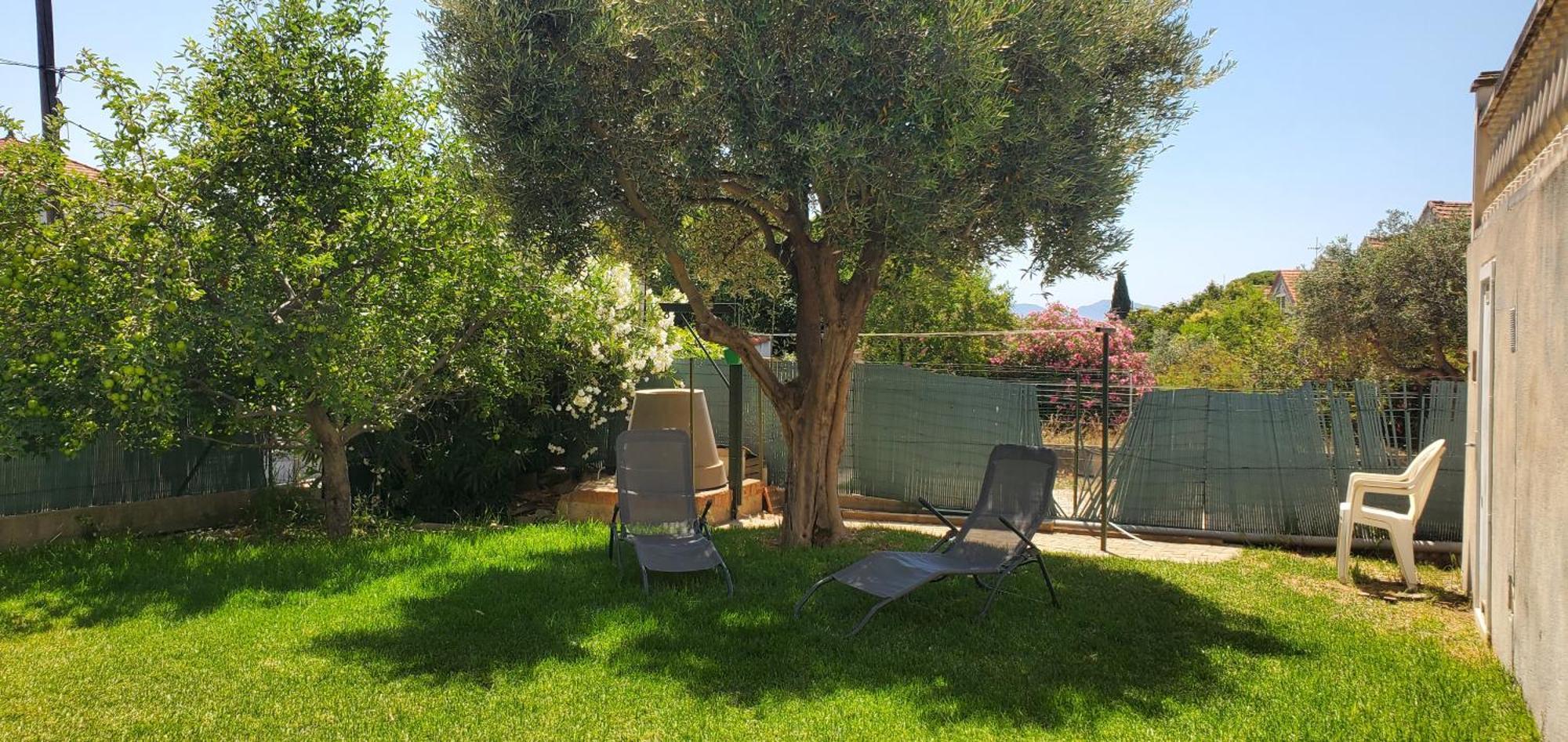 Jolie Studio En Rez De Jardin A L'Estaque Mourepiane Marsilia Exterior foto